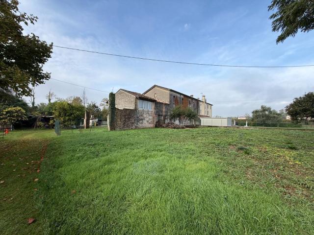 Rustico in vendita a Cosniga, San Vendemiano