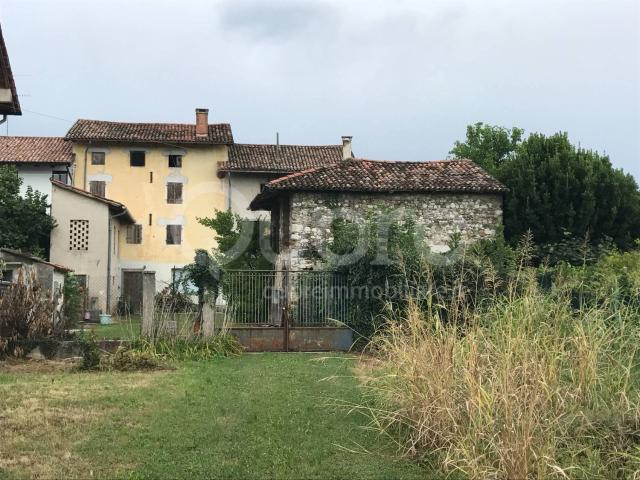 Rustico in vendita a Martignacco, Friuli-Venezia Giulia