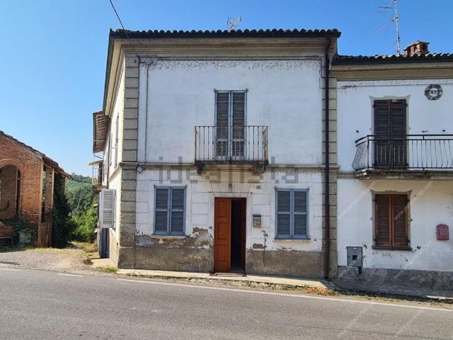 Rustico in vendita a Montù Beccaria, Lombardia