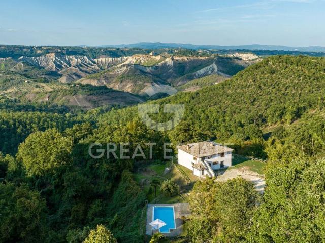 Rustico in vendita a Vetriolo, Bagnoregio