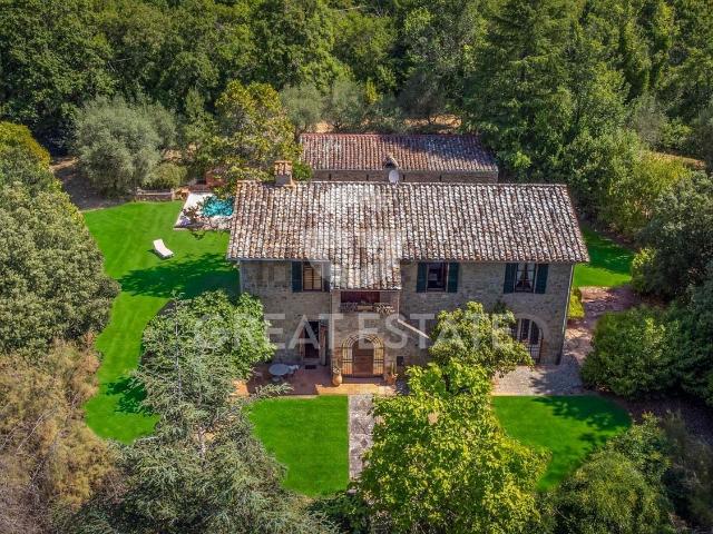 Rustico in vendita a Colognola, Cenerente