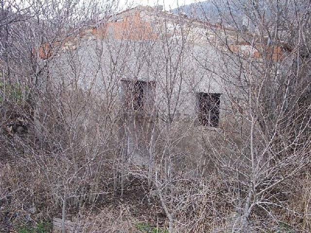 Rustico in vendita a Lupara, Molise