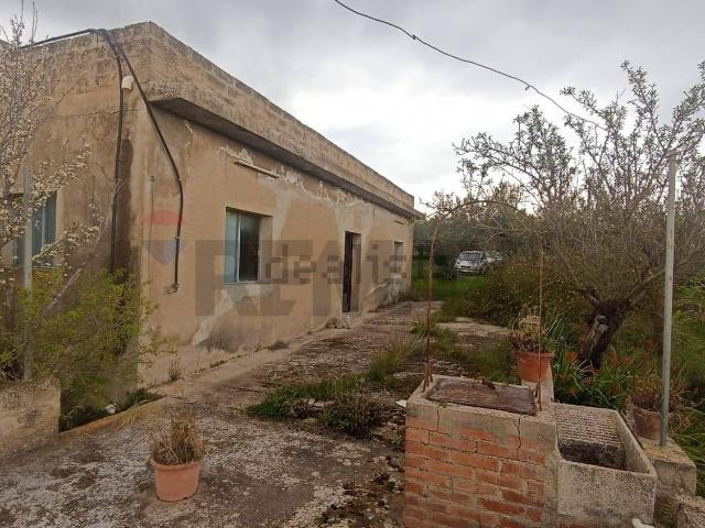 Rustico in vendita a Villaggio Gulfi, Chiaramonte Gulfi