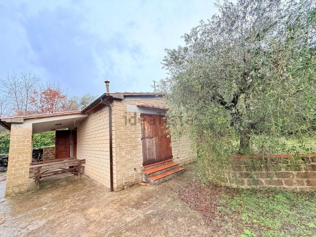 Rustico in vendita a Unione di Comuni Montani Colline del Fiora, Manciano