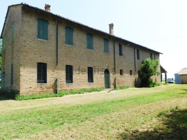 Rustico in vendita a Grattacoppa, Ravenna