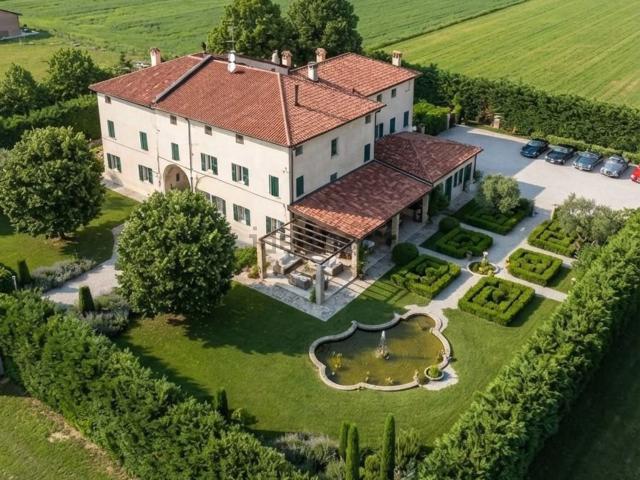 Rustico in vendita a Unione di comuni Terre di Castelli, Castelnuovo Rangone