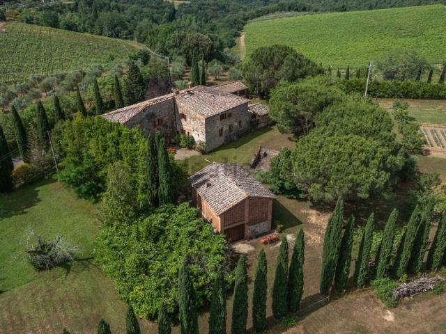 Rustico in vendita a Gaiole In Chianti, Toscana