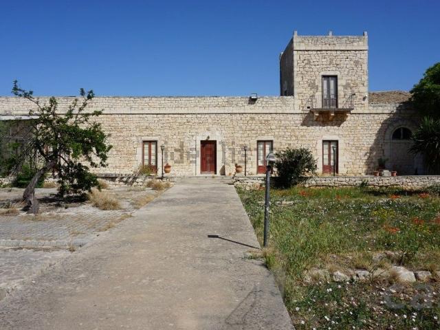 Rustico in vendita a Marina Di Modica, Sicilia