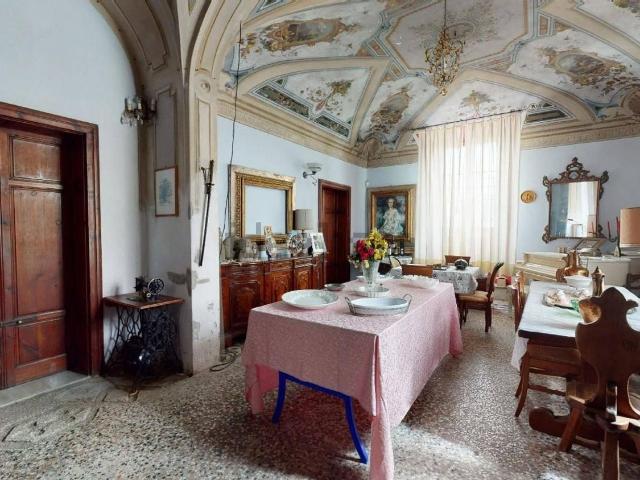Rustico in vendita a Casciana Terme Lari, Perignano