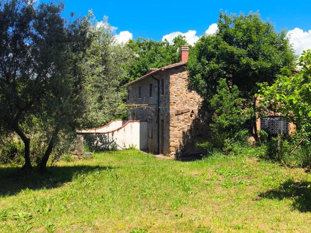 Rustico in vendita a Suvereto, Toscana