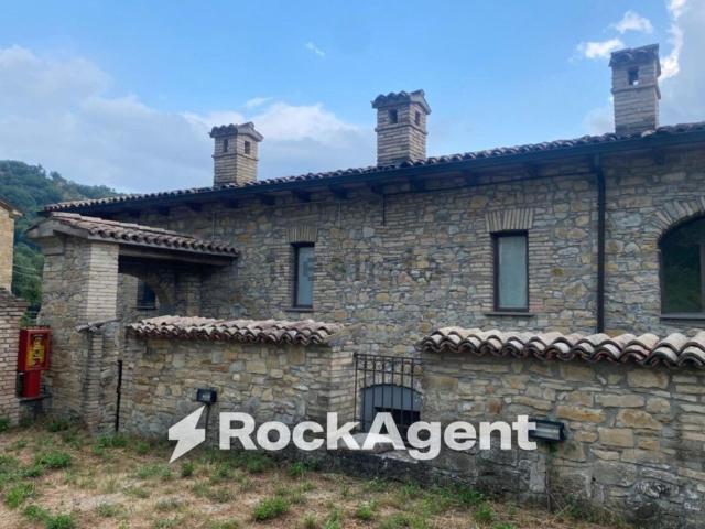 Rustico in vendita a Terenzo, Reggio Emilia