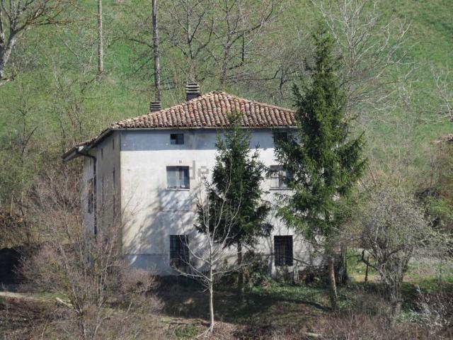 Rustico in vendita a Unione dei comuni del Frignano, Pavullo Nel Frignano