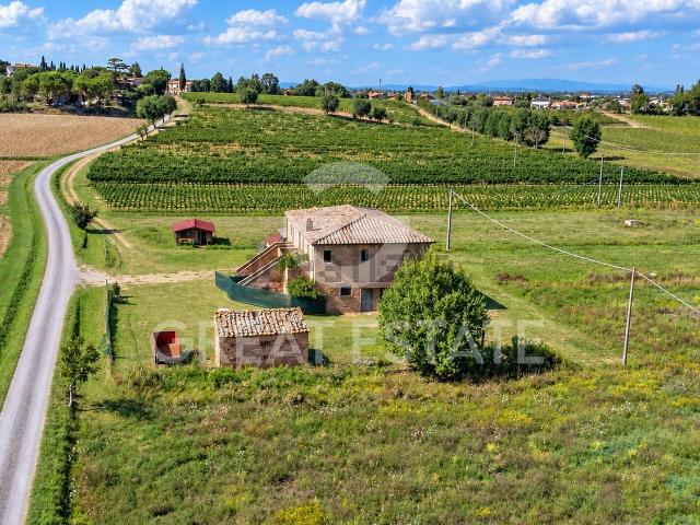 Rustico in vendita a Acquaviva, Montepulciano