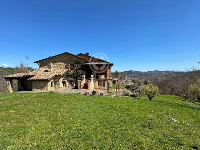 Rustico in vendita a Monte Santa Maria Tiberina, Umbria