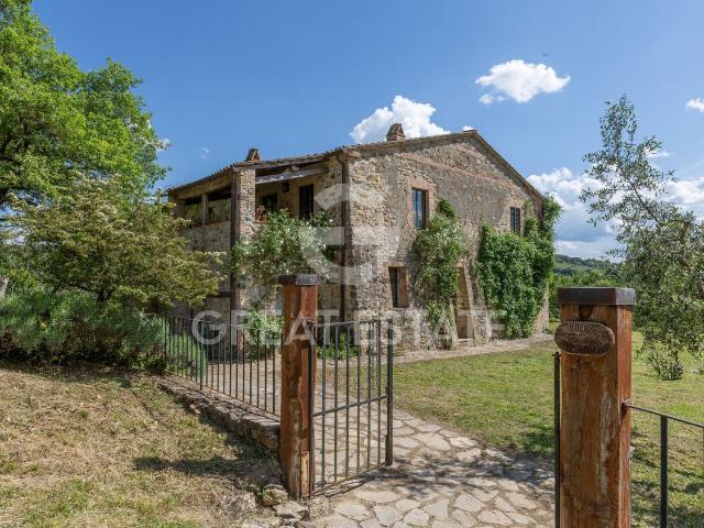 Rustico in vendita a San Casciano, Toscana