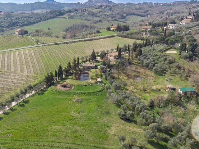 Rustico in vendita a Abbadia Di Montepulciano, Toscana
