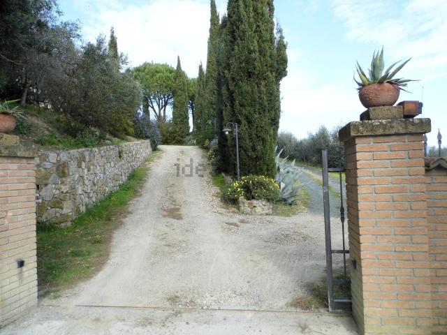 Rustico in vendita a Venturina Terme, Campiglia Marittima