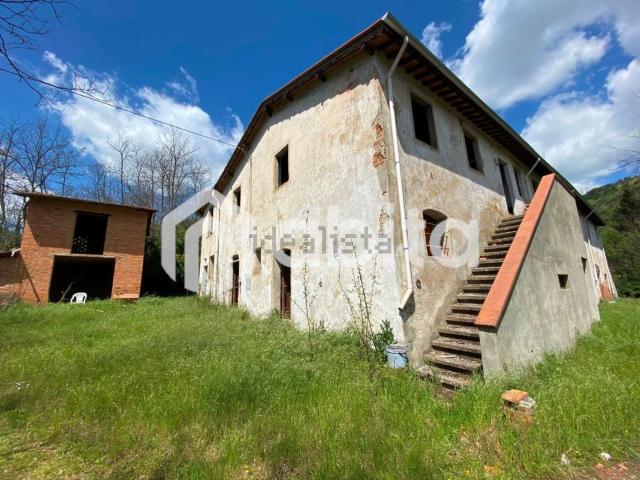 Rustico in vendita a Vetrivecchi, San Giovanni Valdarno