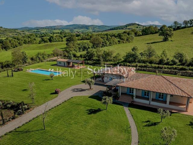 Rustico in vendita a Unione di Comuni Montani Colline del Fiora, Manciano