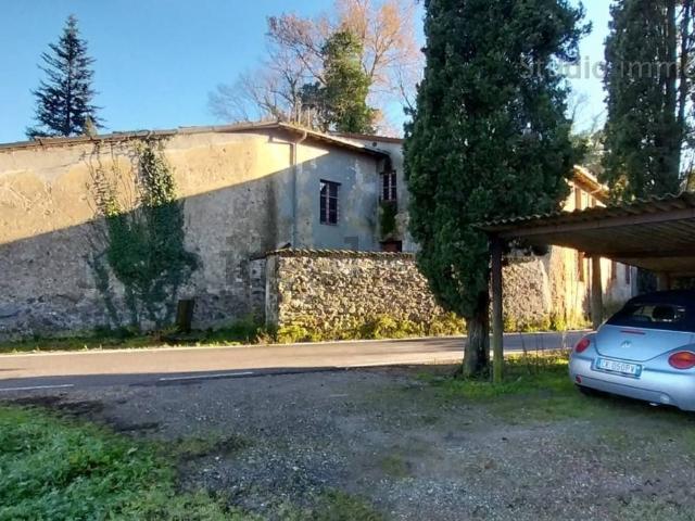 Rustico in vendita a Marignana, Camaiore