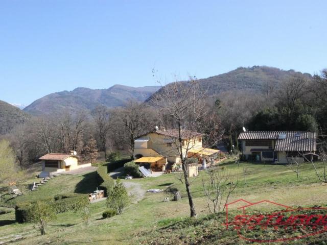 Rustico in vendita a Bagni Di Lucca Ponte, Toscana