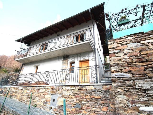 Rustico in vendita a Valle Cannobina, Piemonte