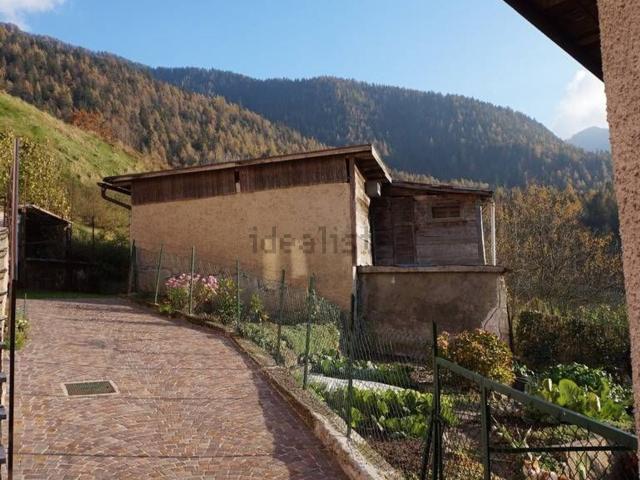 Rustico in vendita a Comunità delle Giudicarie, Lardaro