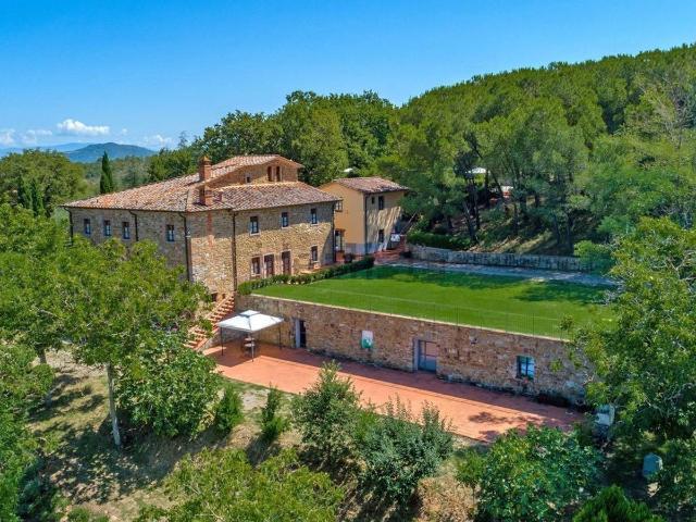 Rustico in vendita a Bucine, Toscana