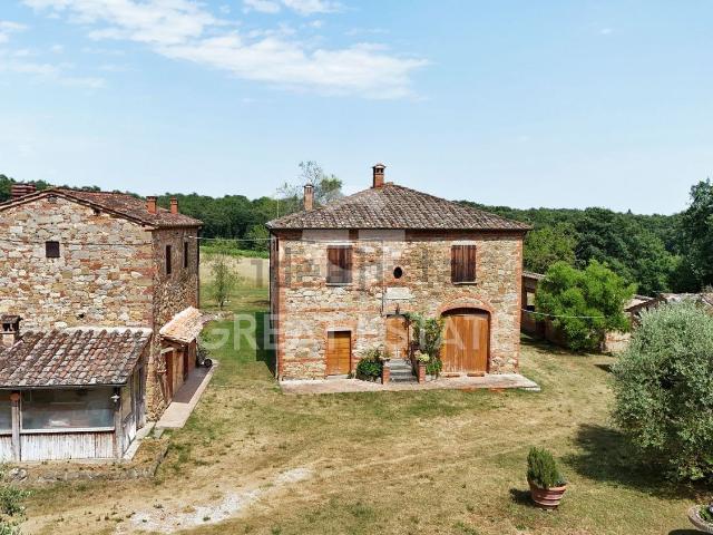 Rustico in vendita a Lucignano, Toscana