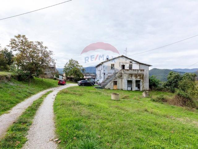 Rustico in vendita a Montazzi, Borgo San Lorenzo