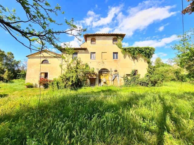 Rustico in vendita a Unione dei Comuni Circondario dell'Empolese Valdelsa, Castelfiorentino