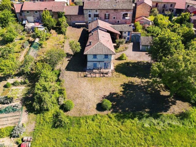 Rustico in vendita a Piemonte, Asti