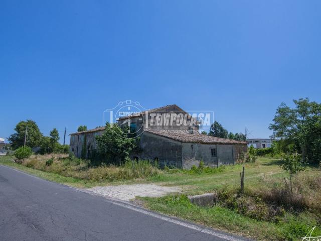 Rustico in vendita a Unione dei comuni Valle del Savio, Cesenà