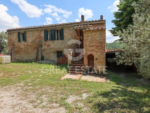 Rustico in vendita a Montalcino, Toscana