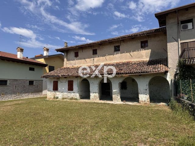 Rustico in vendita a Ruda, Friuli-Venezia Giulia