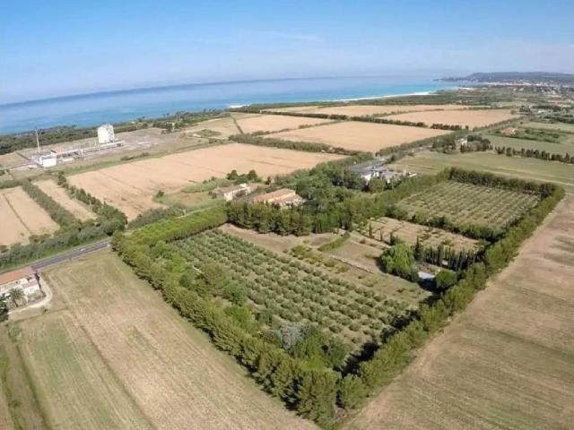 Rustico in vendita a Rosignano Marittimo, Toscana