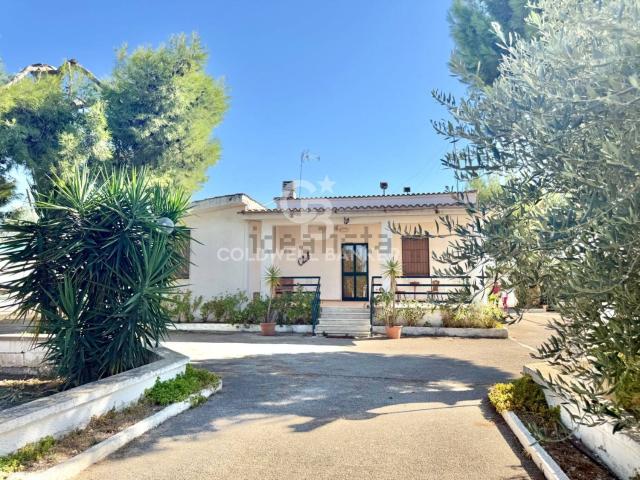 Rustico in vendita a Puglia, Barletta-andria-trani