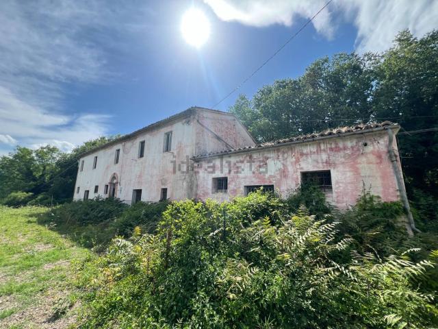 Rustico in vendita a Argignano, Fabriano