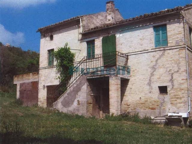 Rustico in vendita a Marche, Fermo