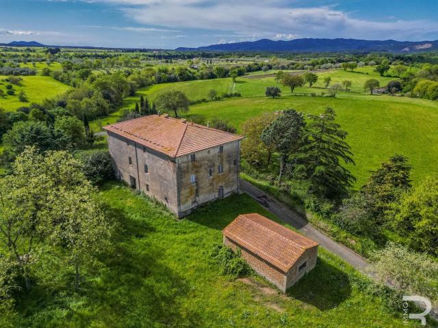 Rustico in vendita a Unione di Comuni Montani Colline del Fiora, Pitigliano