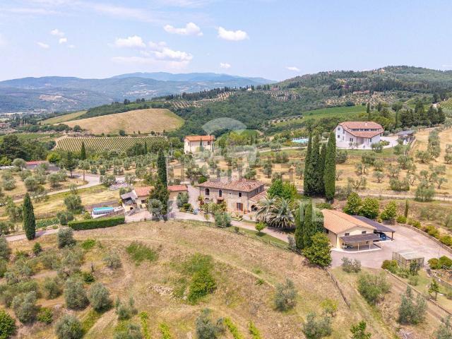 Rustico in vendita a Chiassa Superiore, Arezzo