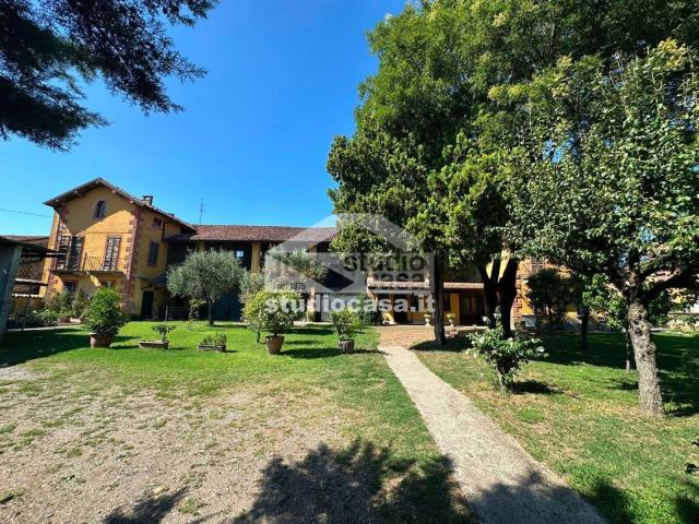 Rustico in vendita a Trescore Cremasco, Lombardia