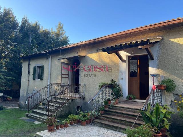 Rustico in vendita a Scansano, Toscana
