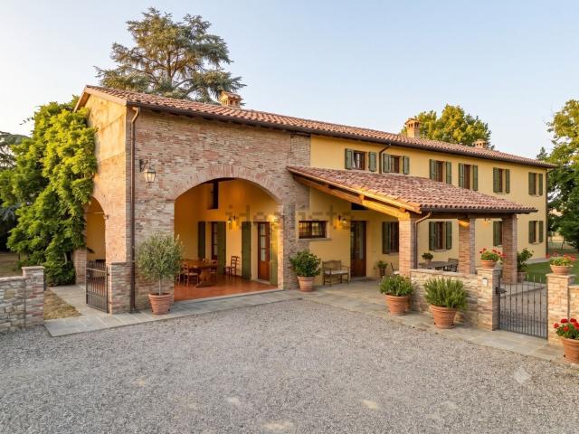 Rustico in vendita a Marzaglia, Formigine