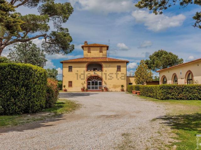 Rustico in vendita a Foiano Della Chiana, Toscana