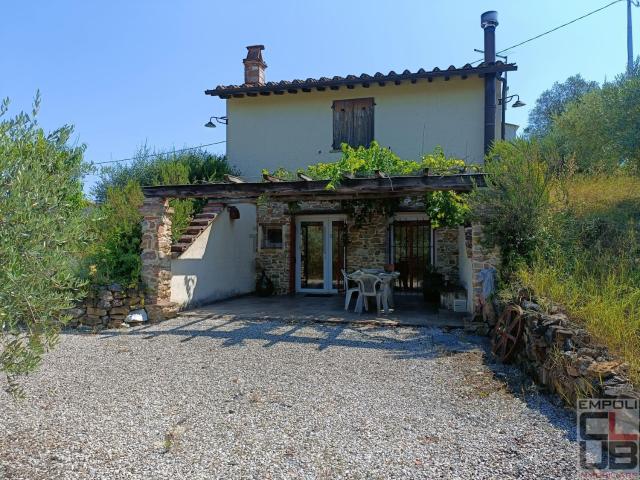 Rustico in vendita a Unione dei Comuni Circondario dell'Empolese Valdelsa, Castelfiorentino