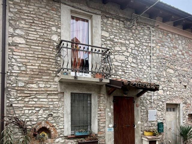 Rustico in vendita a Pieve Dugliara, Rivergaro