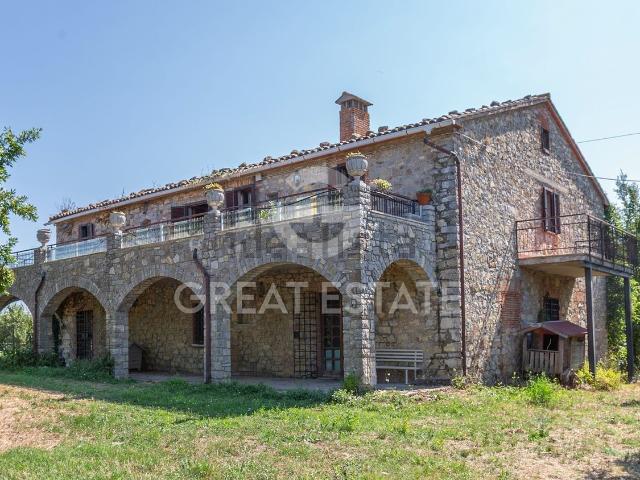 Rustico in vendita a Fabro, Umbria