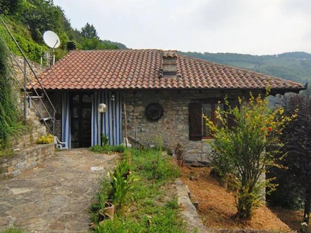 Rustico in vendita a Cortemilia, Cuneo