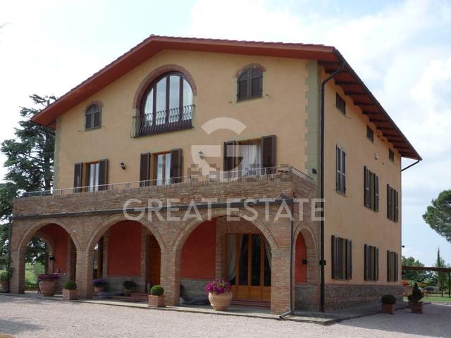 Rustico in vendita a Cortona, Toscana